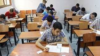 امتحانات الثانوية العامة.. قرار عاجل من نقابة المعلمين بشأن المراقبين والملاحظين