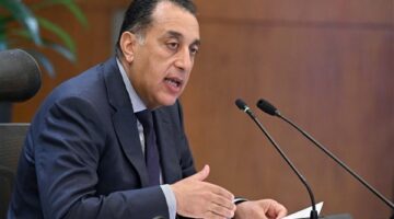رئيس الوزراء يتفقد سير العمل بعددٍ من المشروعات الخدمية والتنموية فى البحيرة