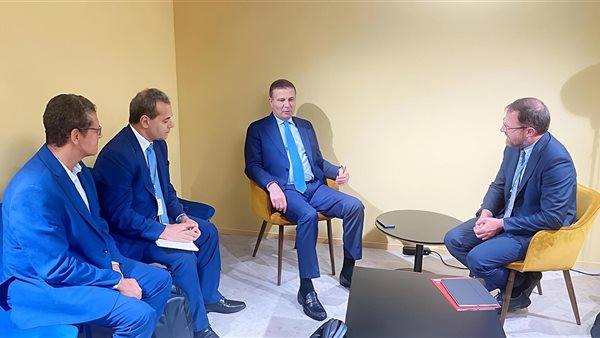 على هامش اجتماعات نيس.. وزير الزراعة يبحث تعزيز التعاون الإقليمي في مصايد الأسماك