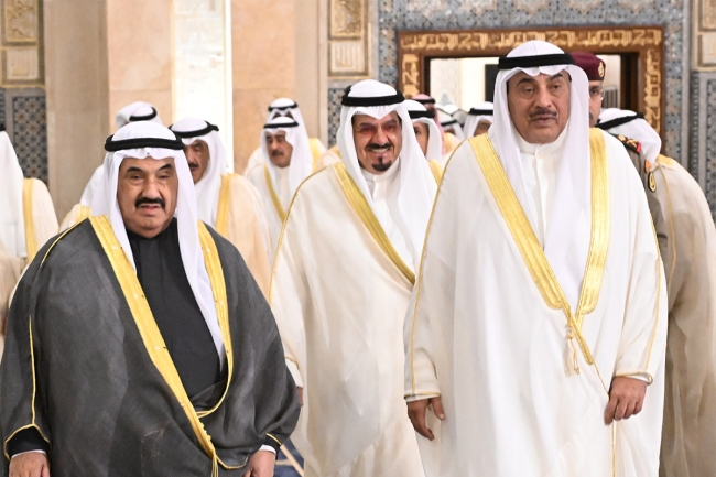 سمو ولي العهد يؤدي صلاة عيد الأضحى المبارك في المسجد الكبير