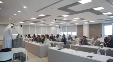 «AUK» تستضيف ورشة «توظيف الذكاء الاصطناعي بالمدارس»