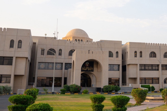 وزير الصحة يترأس اجتماعاً لمجلس الوكلاء لاستعراض خطط الطوارئ