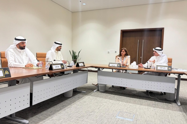 «جهراء البلدي» تعتمد ربط طرق بمجمع المدارس