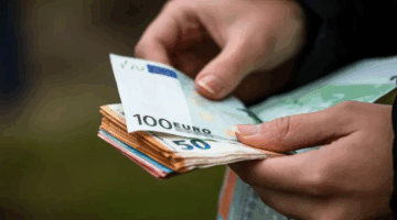 معنويات مستثمري منطقة اليورو تصل إلى مستوى قياسي خلال 3 سنوات