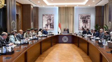 رئيس الوزراء يتابع الجهود المبذولة لتوفير الاحتياجات اللازمة من مياه الشرب – وطني