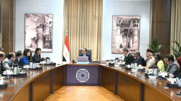 رئيس الوزراء يتابع موقف تمويل مشروعات المبادرة الرئاسية “حياة كريمة” – وطني