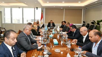 وزير الإسكان: نحتاج إلى آلية تنظيمية لعمل المسوقين العقاريين في مصر