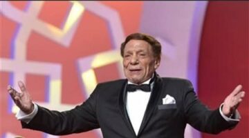 عادل إمام رفض ساعة ذهب بفصوص ألماظ من شخص خليجي لهذا السبب