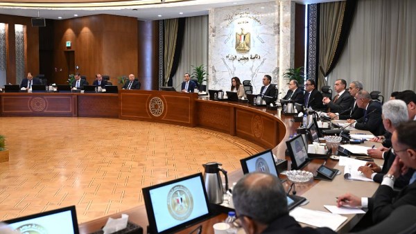 خفض الفائدة مرهون بتخفيض التضخم وهذا دوركم