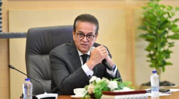 الدولة تولي اهتماما بالغا بتأهيل الشباب للحياة السياسية