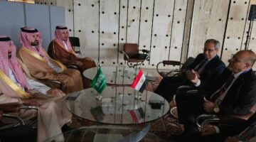 وزير العمل يبحث مع نظيره السعودية تعزيز التعاون في مجال تنقل الأيدي العاملة