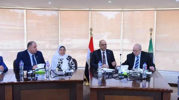 توسيع قاعدة بيانات العمالة غير المنتظمة لتعزيز إجراءات الدعم