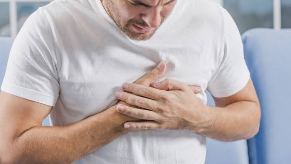 5 علامات صباحية تشير إلى وجود مشكلة في القلب.. الدوخة الأبرز