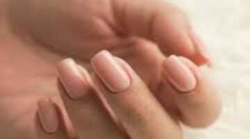 الأظافر تكشف أسرار صحتك.. علامات بسيطة تشير إلى أمراض خطيرة