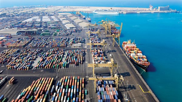 صادرات الإمارات غير النفطية تسجل رقما قياسيا في الربع الأول من 2025