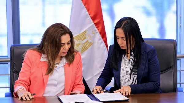 التضامن والتنمية المحلية توقعان بروتوكول تعاون لتسويق المنتجات التراثية واليدوية