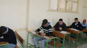 شكاوى من تأخر توزيع امتحان اللغة العربية بعدد من لجان الثانوية العامة اليوم