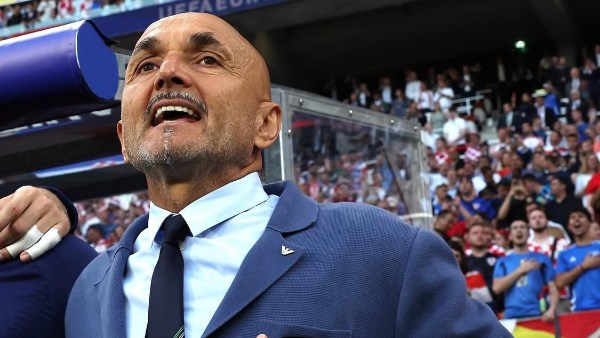 سباليتي يعلن رحيله عن تدريب منتخب إيطاليا