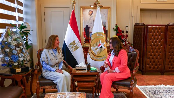 وزيرة التنمية المحلية تستقبل المدير التنفيذي للأكاديمية الوطنية للتدريب