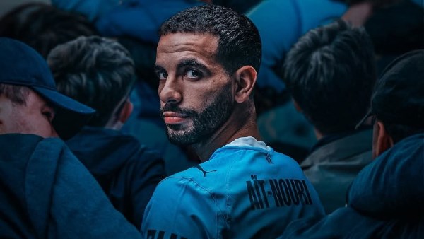 مانشستر سيتي يعلن التعاقد مع الجزائري آيت نوري.. تفاصيل