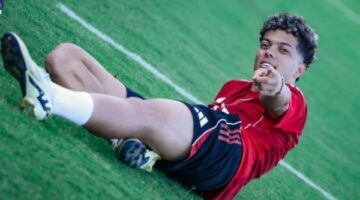 قبل مواجهة إنتر ميامي.. إمام عاشور يشارك صورا من مران الأهلي