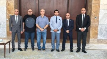 وزير الشباب والرياضة يلتقي رئيس اتحاد رفع الأثقال والمدير الفني الجديد للمنتخب المصري