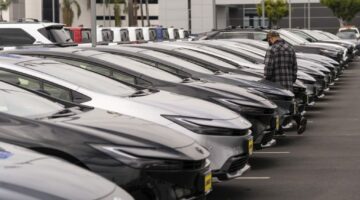 التعريفات الجمركية قد ترفع سعر السيارة في أمريكا بمقدار ألفي دولار – وطني