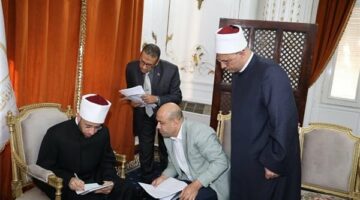 وزير الأوقاف يستقبل عددًا من أعضاء مجلس النواب