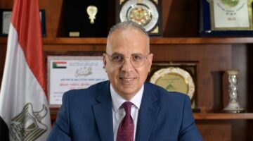 وزير الري يقرر إثابة فرق العمل المتميزة بالوزارة على مستوى الجمهورية