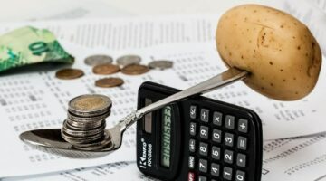 توقعات بارتفاع التضخم العالمي بنحو 0.4% سنويًا