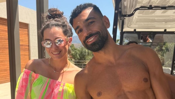 هاندا دوجانديمير مع محمد صلاح في أحدث ظهور لها من بودروم