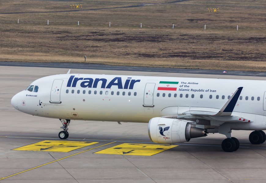 ✓ إيران تغلق مجالها الجوي وسط تصاعد التوتر مع إسرائيل