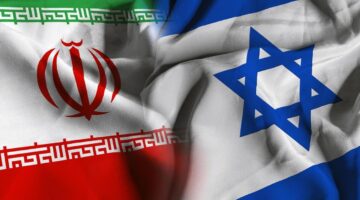 “أسوشيتيد برس”: تصاعد التوتر بين إسرائيل وإيران يهدد برفع الضغوط على الأسعار العالمية