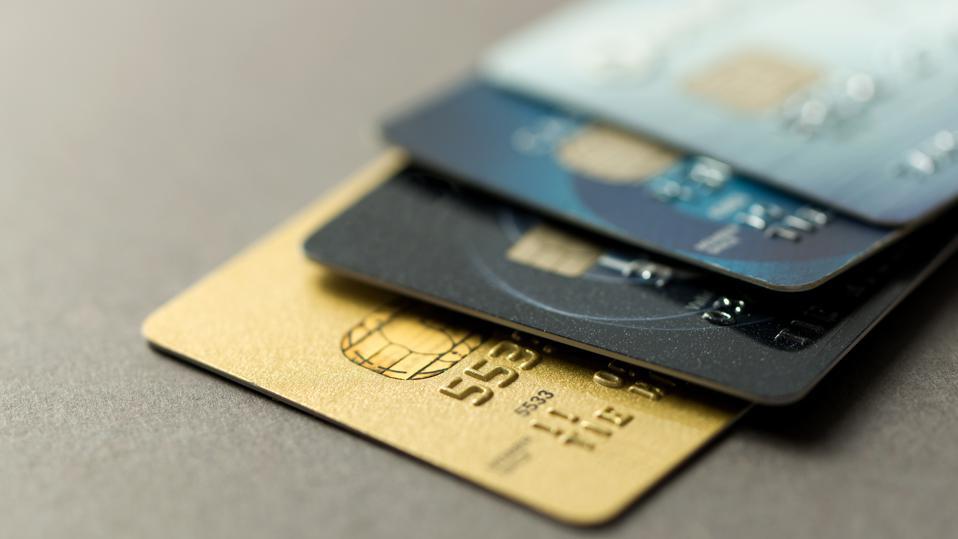 نقاط بطاقات الائتمان تفقد قيمتها تدريجياً