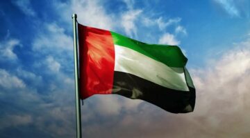 الحرس الوطني الإماراتي ينفذ مهمة إخلاء 24 شخصا من ناقلة نفط إثر تصادم سفينتين في بحر عمان