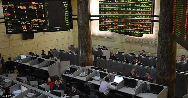 بسبب التوترات والتصعيد العسكري.. البورصة المصرية تخسر 6% والعرب يتجهون للشراء