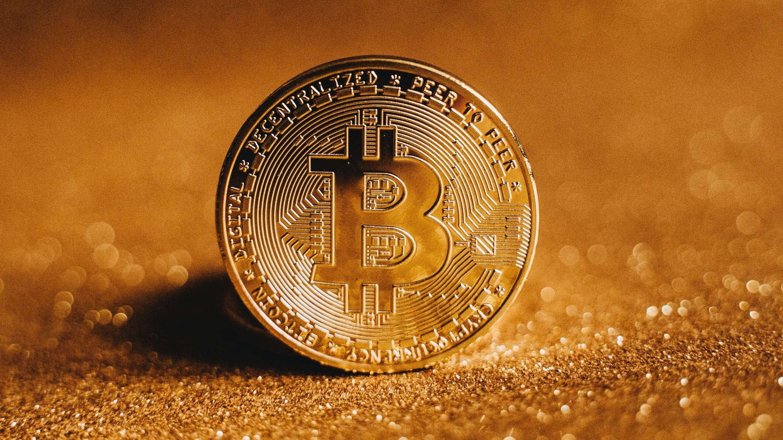 استثمارات الشركات في بيتكوين قنبلة موقوتة تهدد السوق