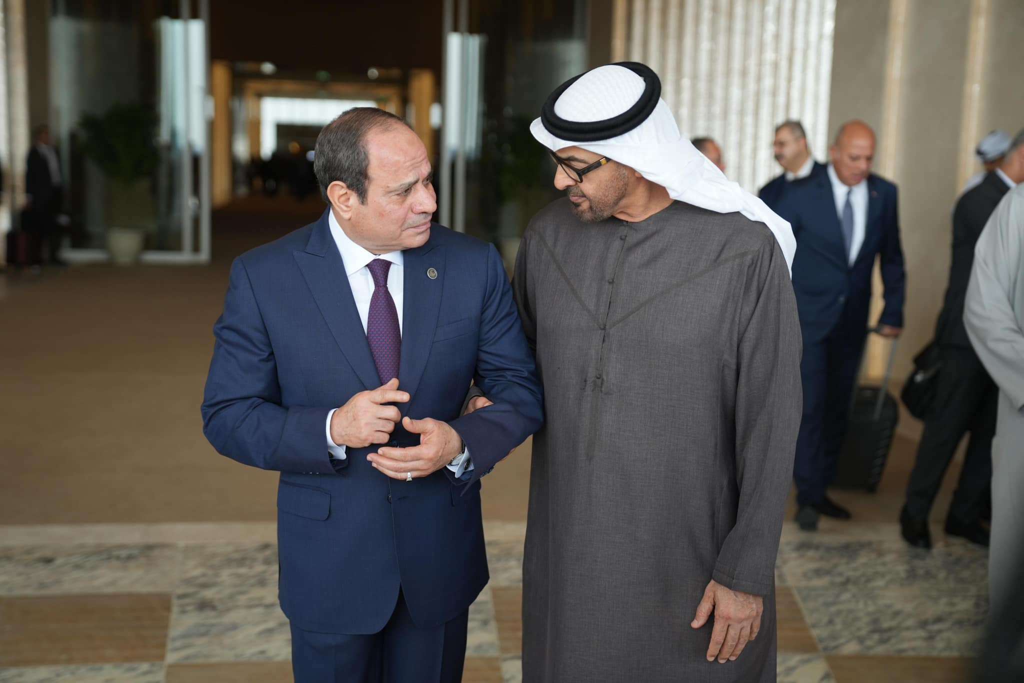 الرئيس السيسي يتوجه إلى أبو ظبي لبحث التعاون الثنائي والأوضاع الإقليمية