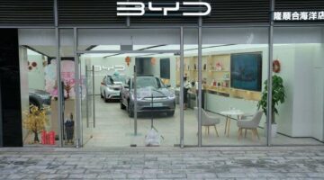 «بي واي دي» تتوسع في جنوب إفريقيا وتستهدف 35 وكالة بحلول العام المقبل