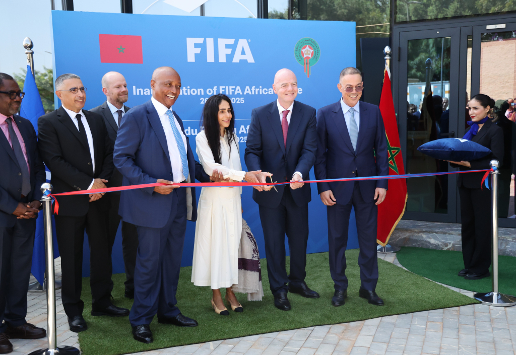 ✓ المغرب مركز القرار الكروي الإفريقي الجديد