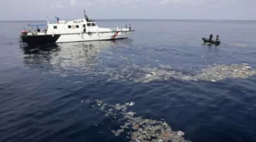 فقدان 61 شخصا إثر غرق مركب قرب جزيرة بالي الإندونيسية