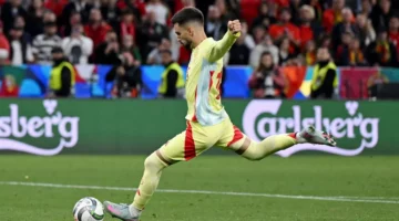 أتلتيكو مدريد يتعاقد مع لاعب فياريال باينا