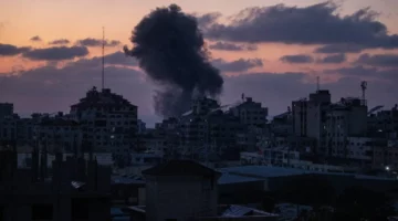 مقتل 15 فلسطينياً بقصف إسرائيلي جنوب قطاع غزة
