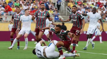 الهلال الشجاع يخسر واقفا ويودع المونديال بشرف