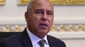 كامل الوزير: توريد بلاطات محطات مترو الأنفاق من مصنعين محليين