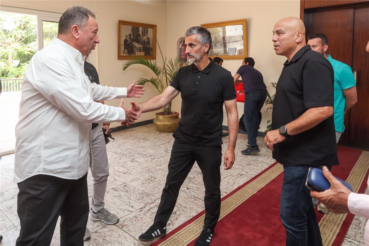الأهلي يكشف تفاصيل اجتماع الخطيب مع ريبيرو