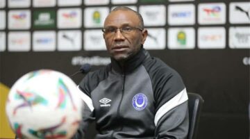 الهلال السوداني يعلن رحيل مدربه فلوران إيبينجي
