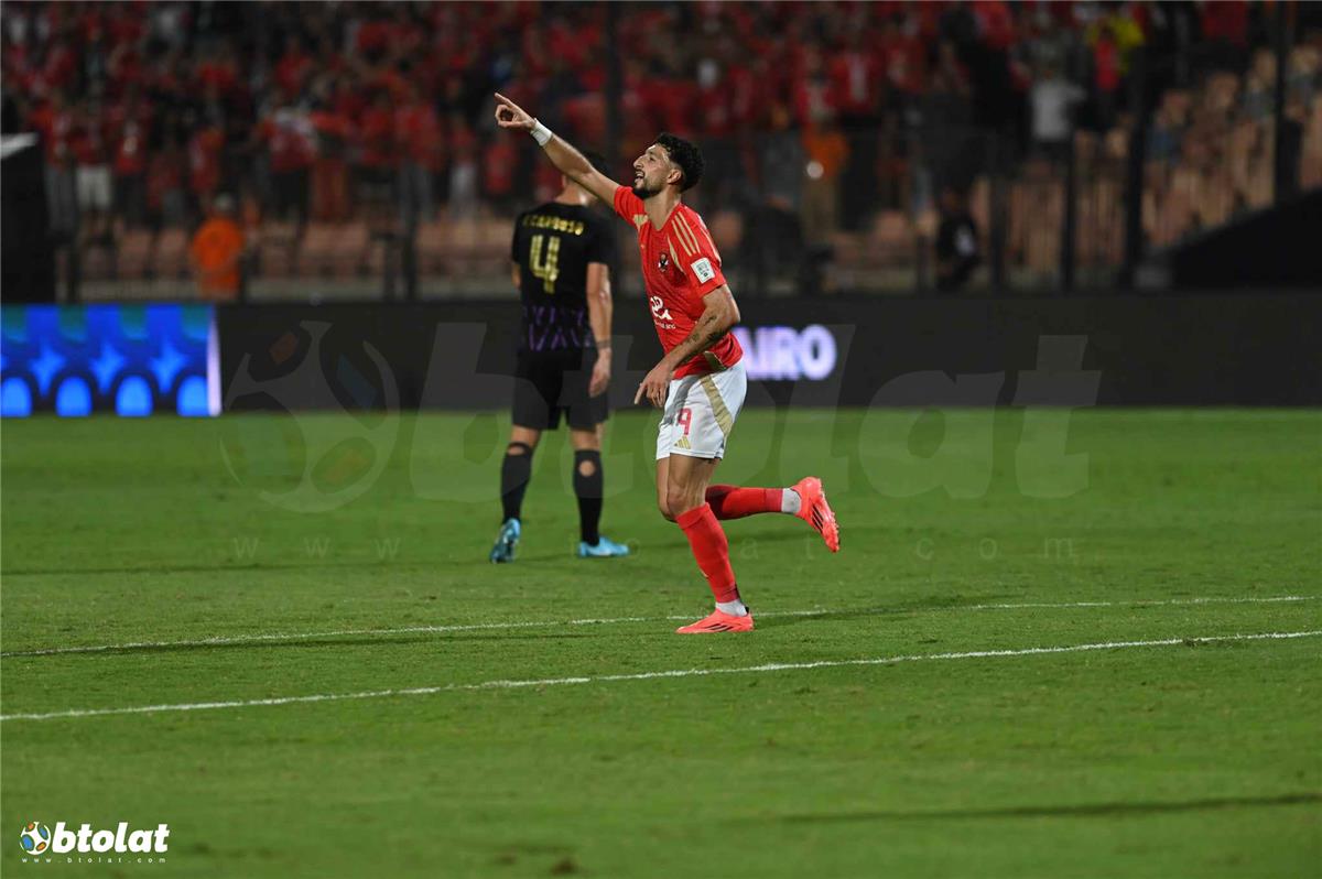 الأهلي يقترب من ضم صفقتين محليتين.. وتطورات مفاجئة في مصير وسام أبو علي