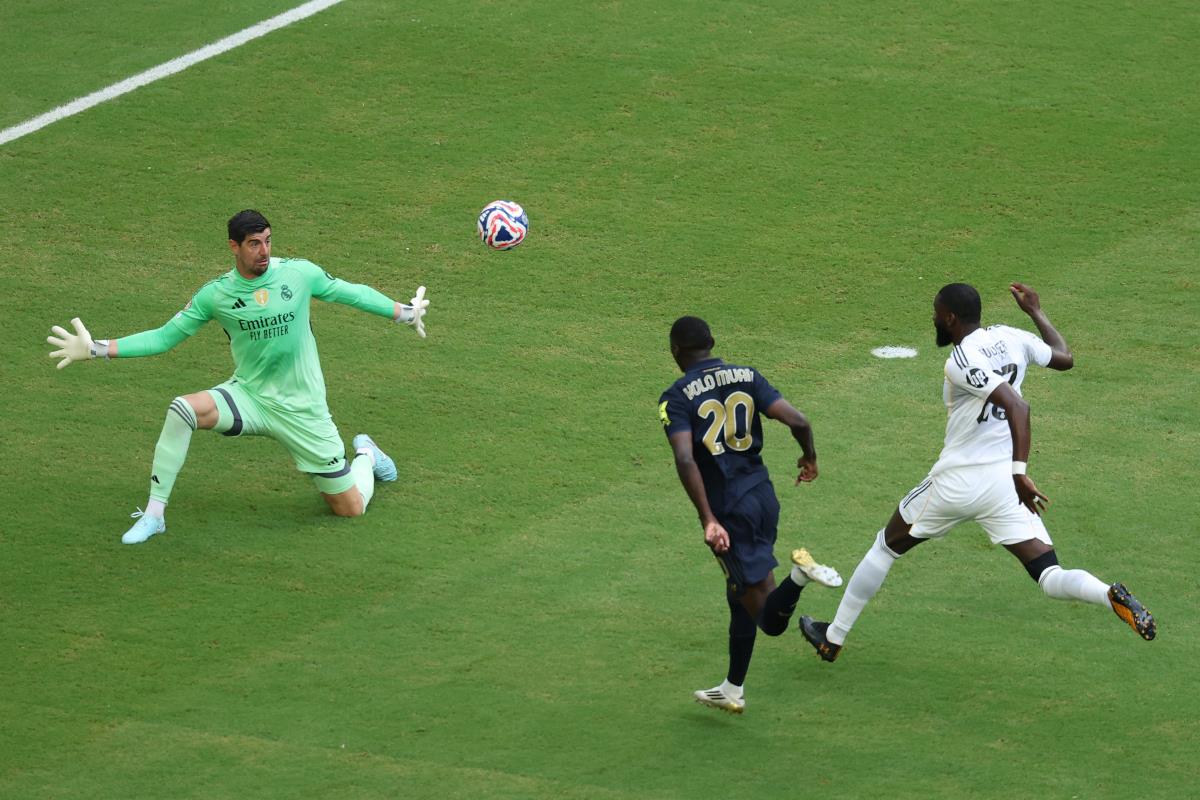كورتوا مستدلًا بفريق عربي: مخطئ من يشكك في قيمة كأس العالم للأندية