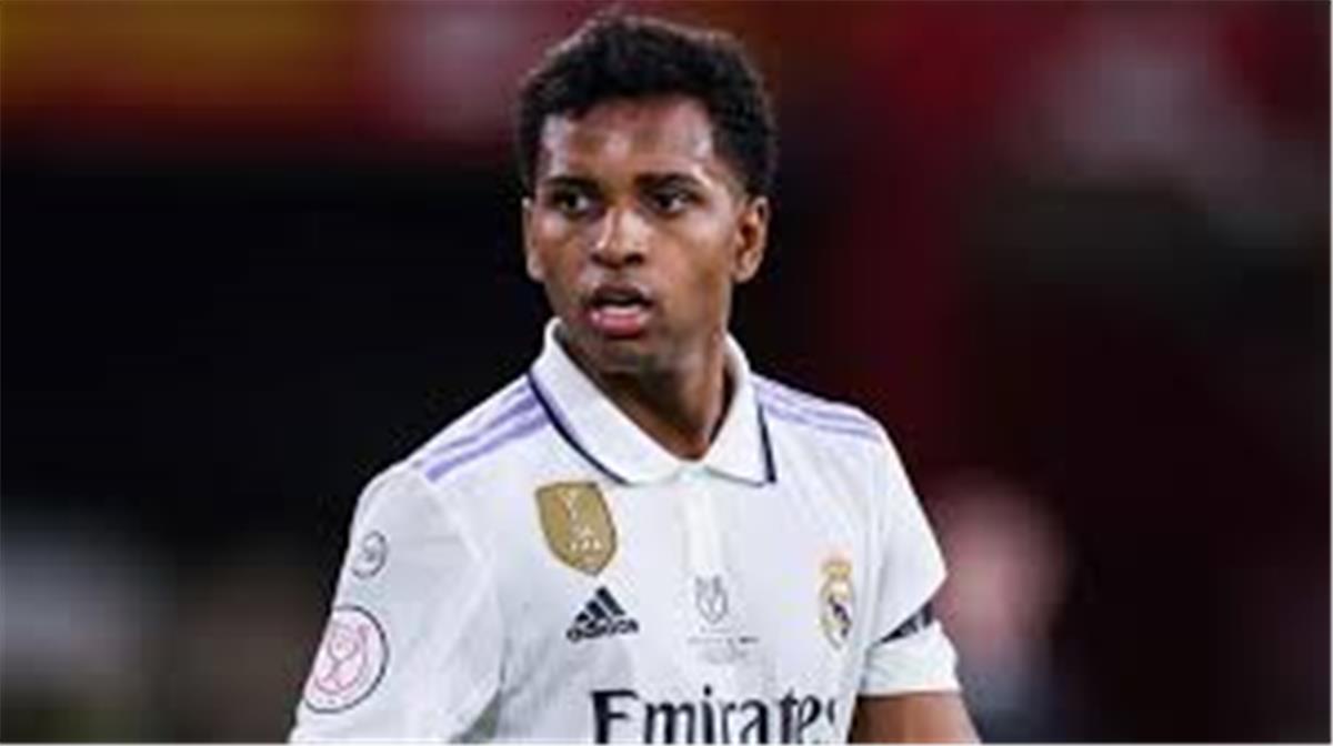 بعد اهتمام آرسنال.. ريال مدريد يضع شرطًا وحيدًا لرحيل رودريجو